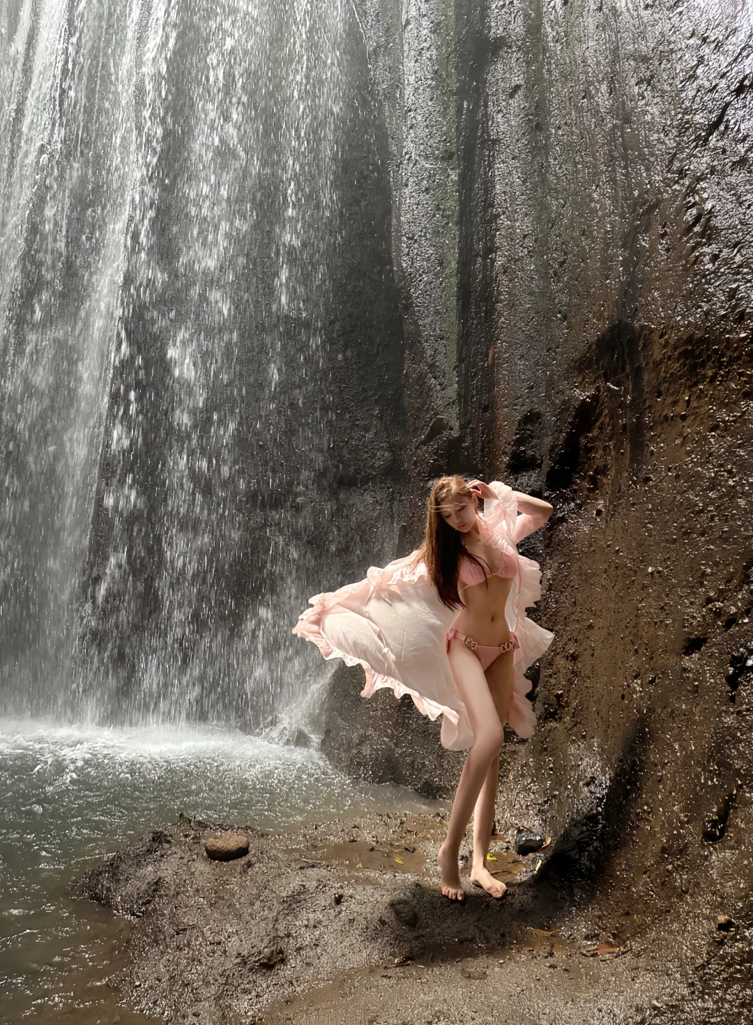 Bali-Tukad Cepung Waterfall, the most worth visiting waterfall in Bali