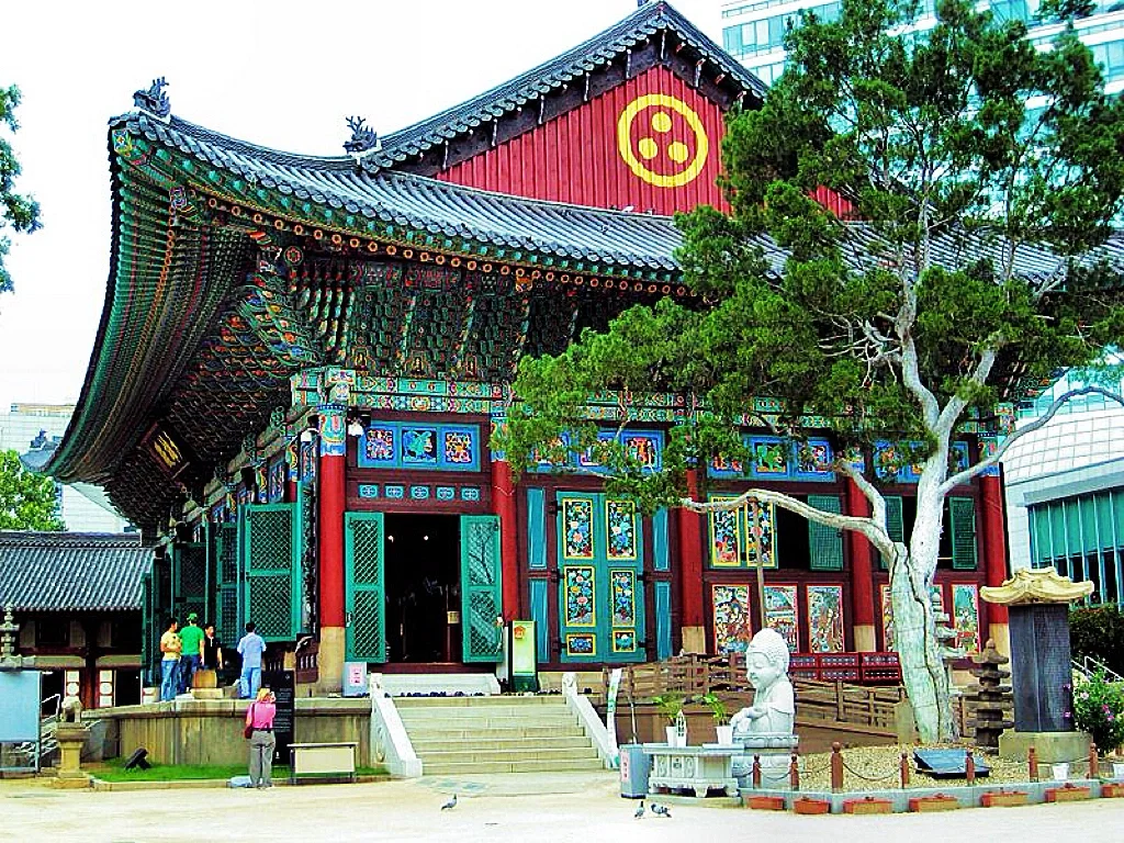 Seoul-Top 10 attractions in Seoul🕌. Gyeongbokgung Palace, Bukchon Hanok Village, Insadong Street...