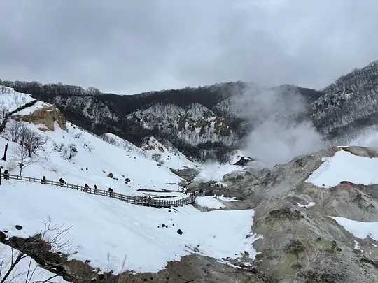 Sapporo/Hokkaido-Sapporo Furano, Lake Toya and Asahikawa, all the beautiful scenery comes into view