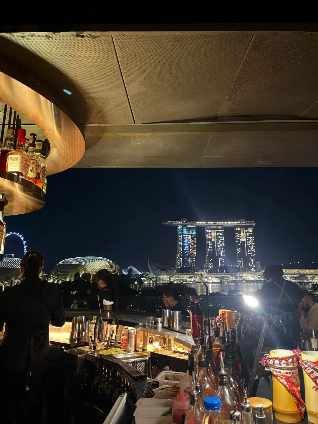 Singapore-Smoke&Mirrors, spend a little money to enjoy the best view of Singapore