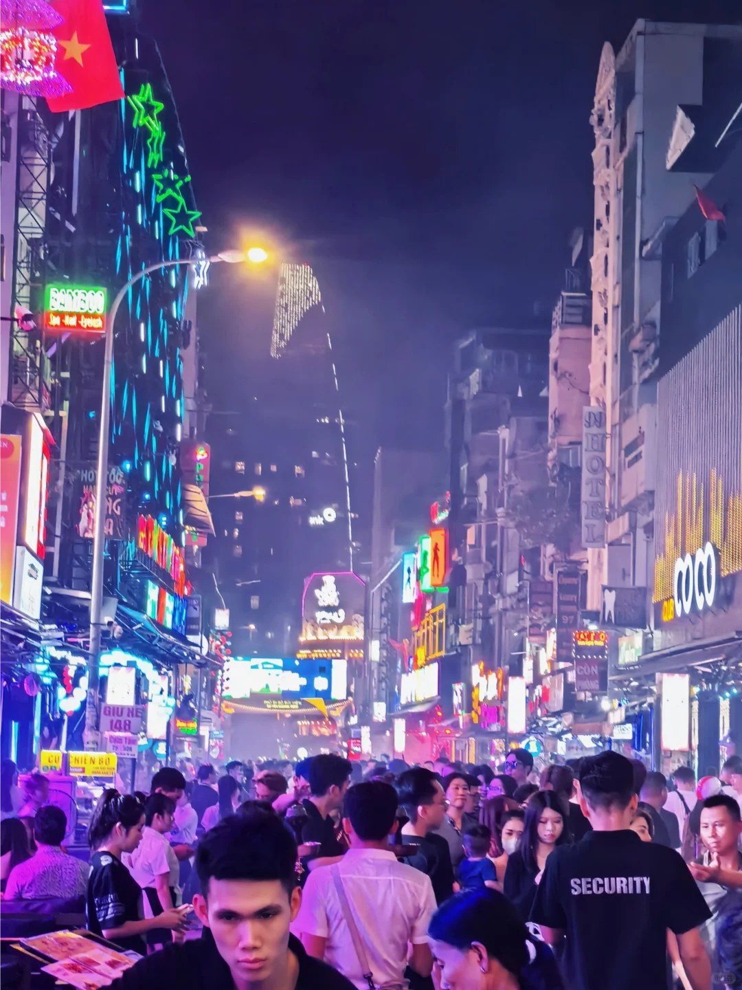 Ho Chi Minh-A complete guide to where to go for night activities in Ho Chi Minh Night Market