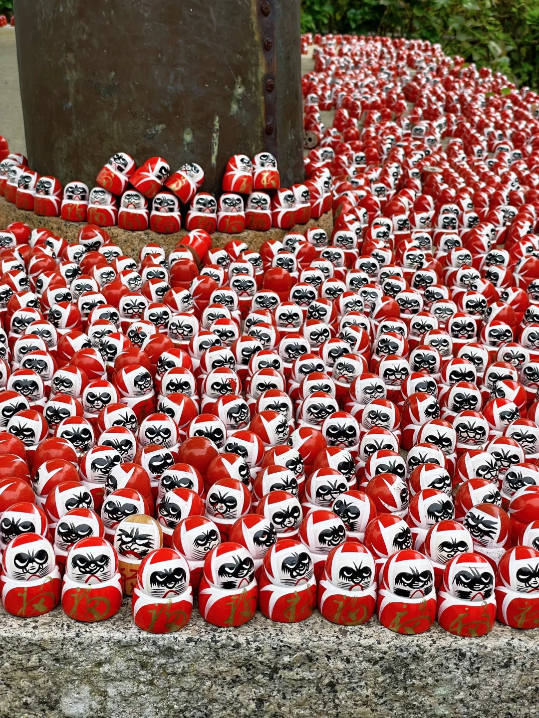 Osaka-Katsuoji Temple in Osaka, Daruma dolls are everywhere and very cute