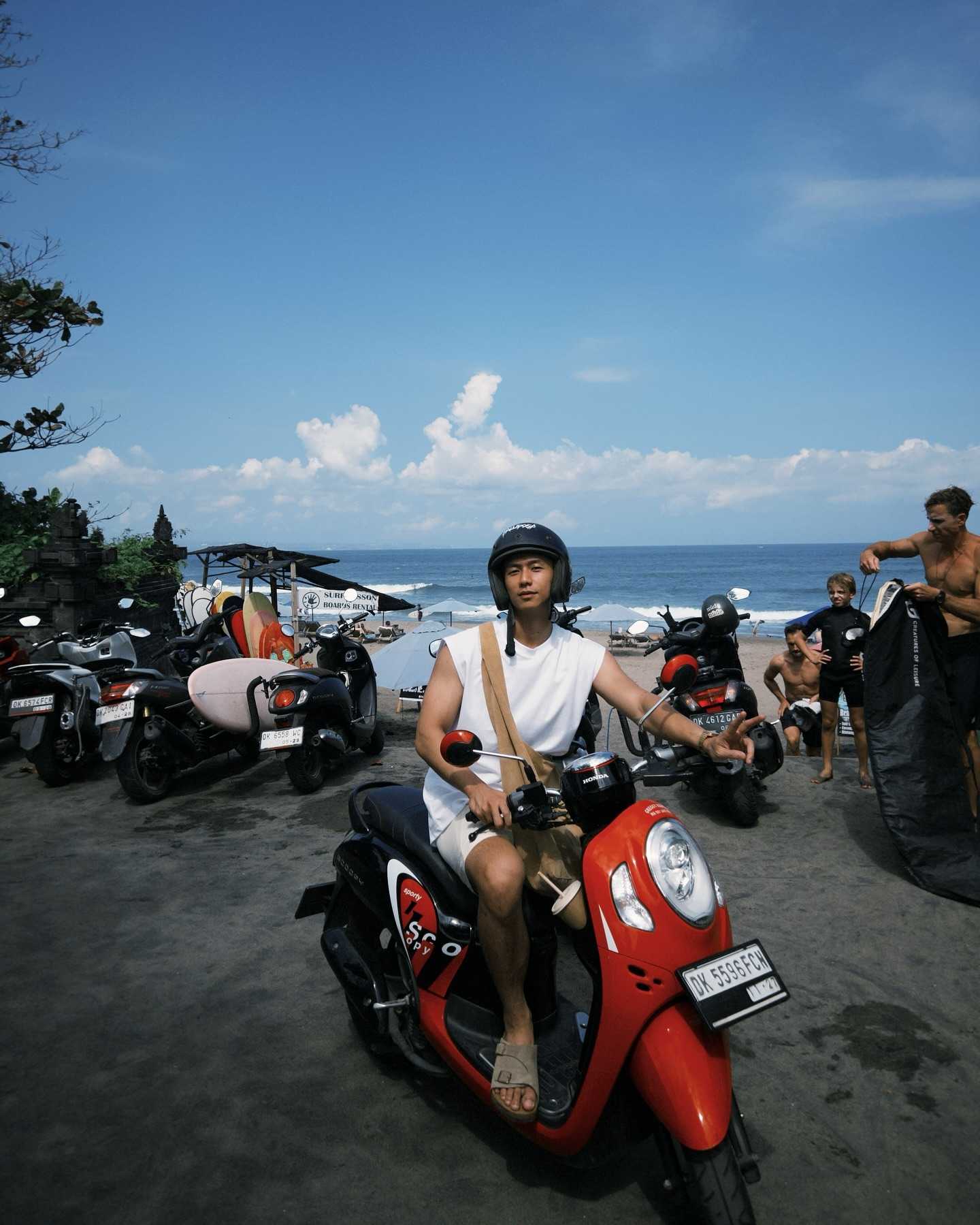 Bali-Bali Island Adventure in Indonesia, a motorcycle trip by a Taiwanese guy