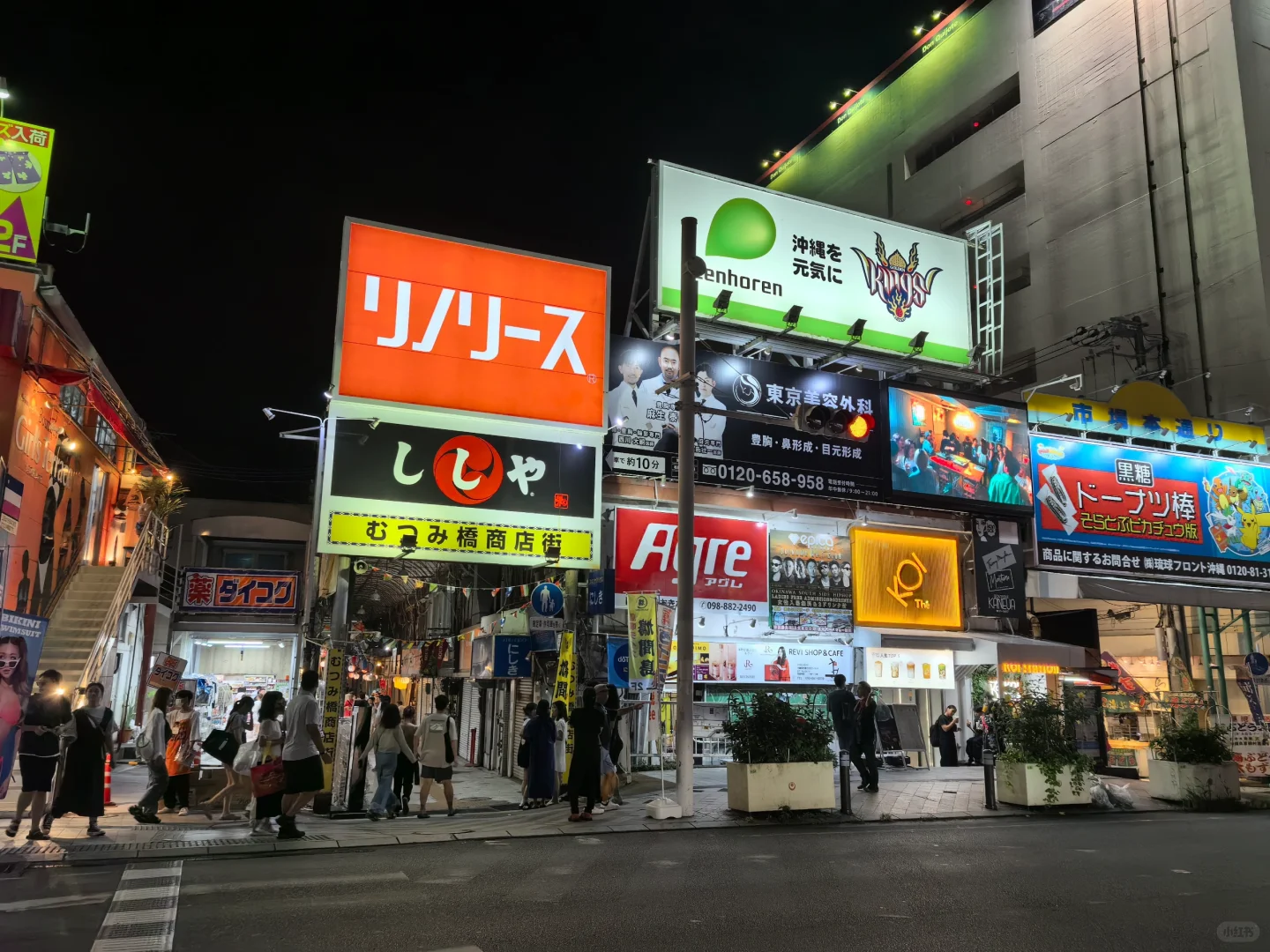 Okinawa-Okinawa Naha nightlife, full of roadside food and taverns