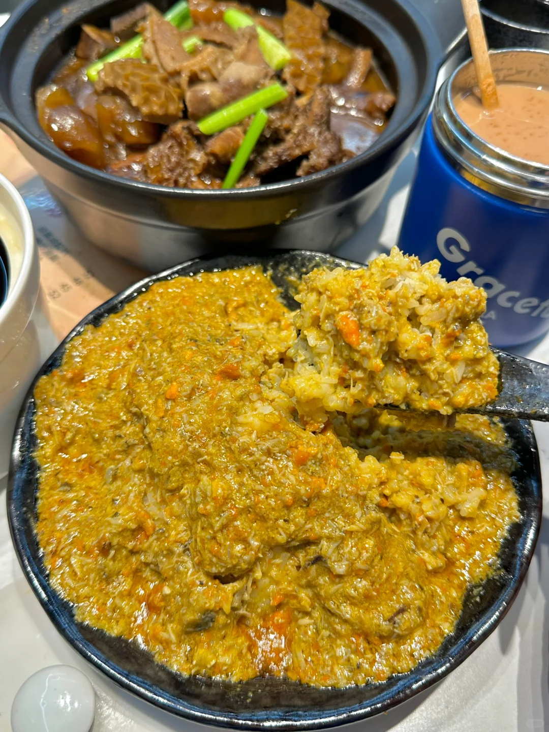 Macao-Crab King Lao Restaurant, the joy of a whole bowl of crab roe is very satisfying