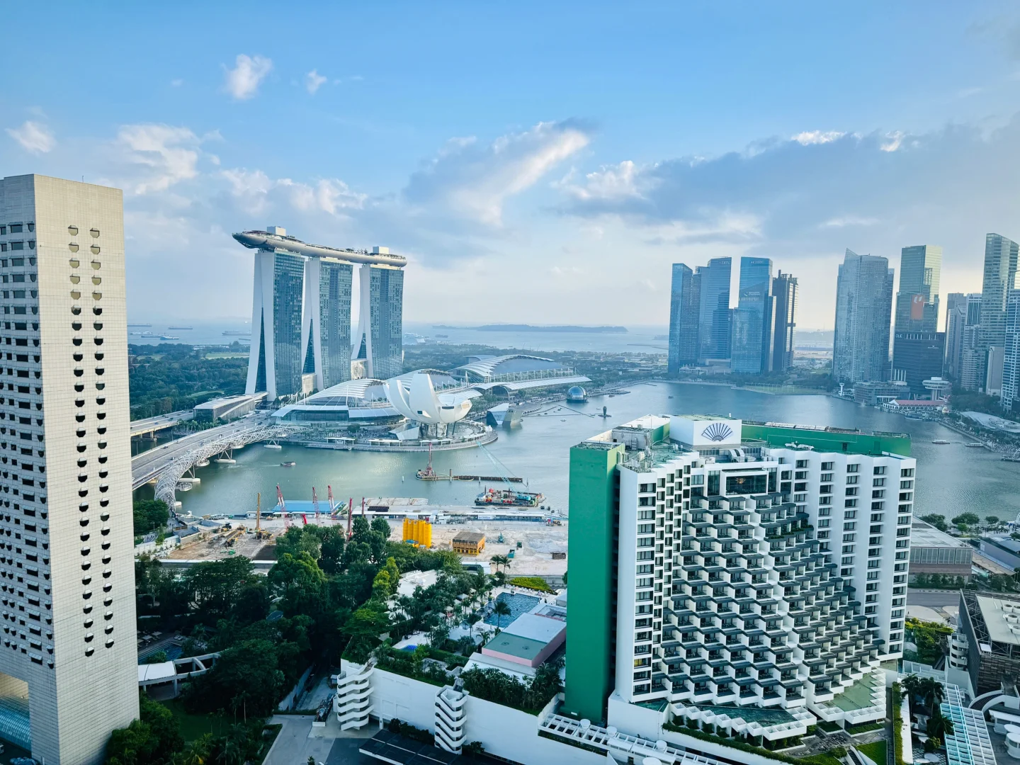 Singapore-The view from the balcony of the Pan Pacific Hotel in Marina Bay amazed me