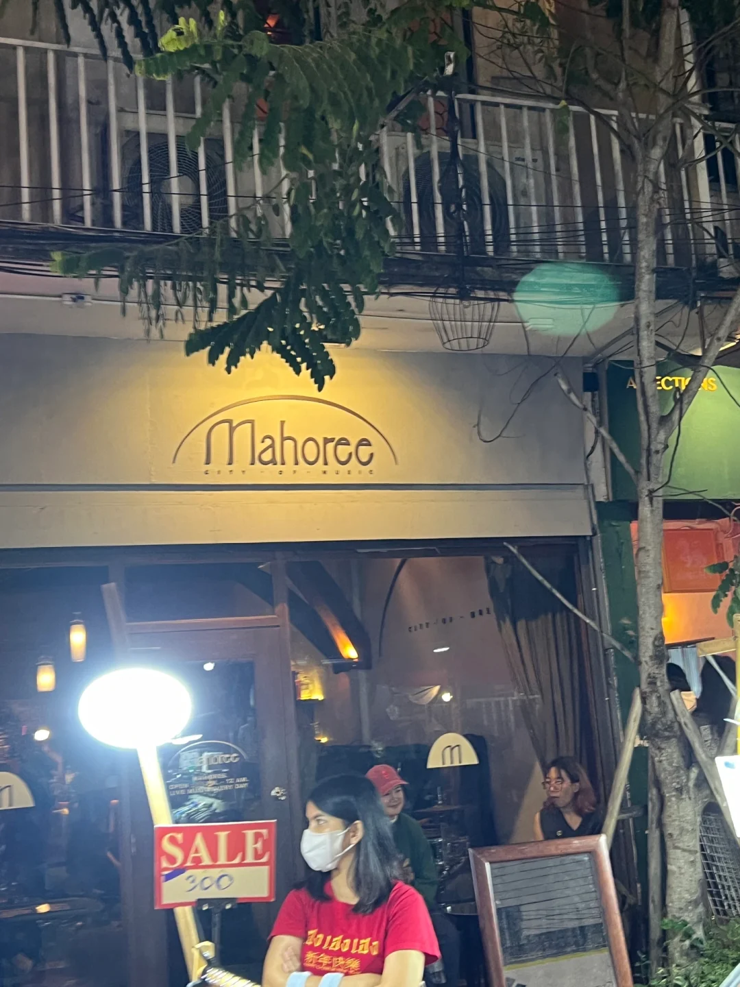 Chiang Mai-Girl born in 2003, enjoyable nightlife in Chiang Mai's TOP 8 bars