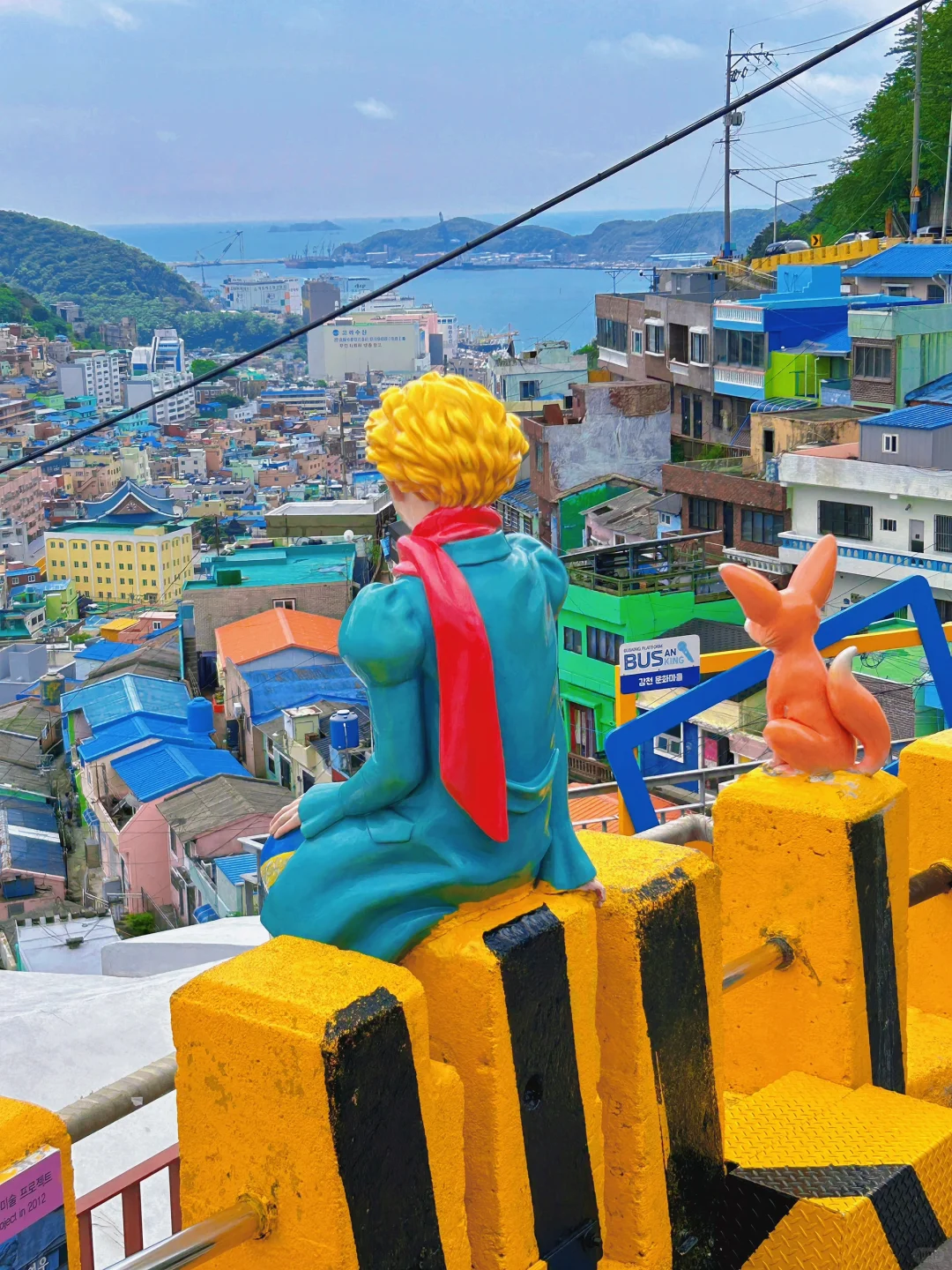 Busan/Jeju-Gamcheon Cultural Village, I was dazzled by the beauty of this small fishing village