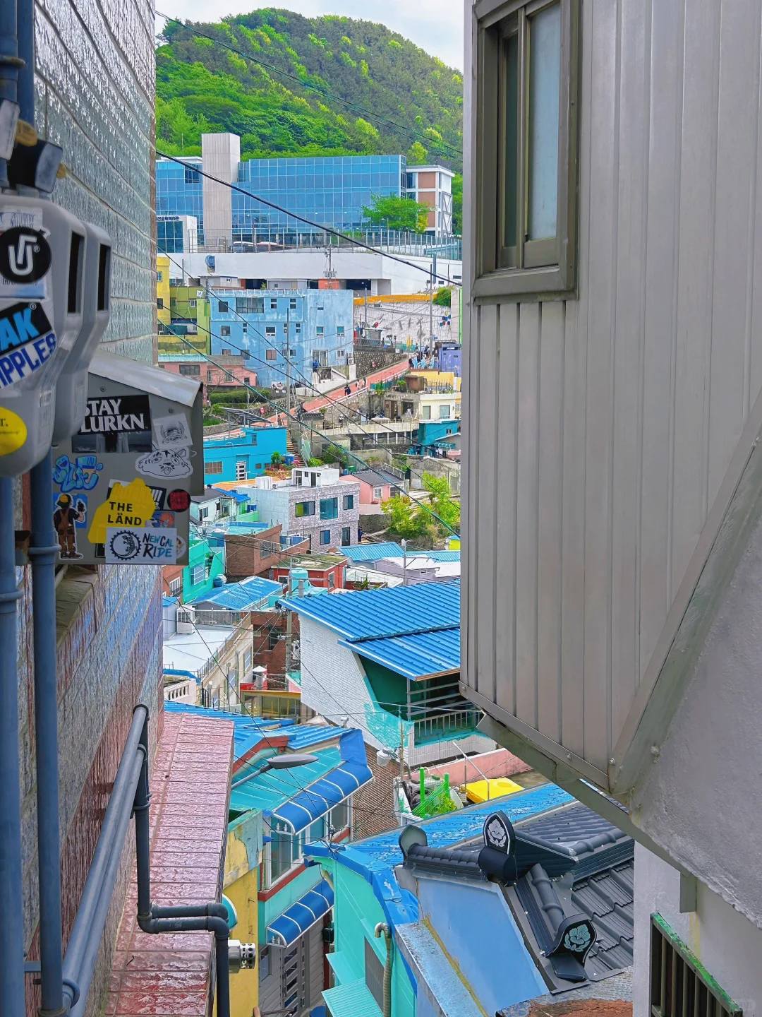 Busan/Jeju-Gamcheon Cultural Village, I was dazzled by the beauty of this small fishing village