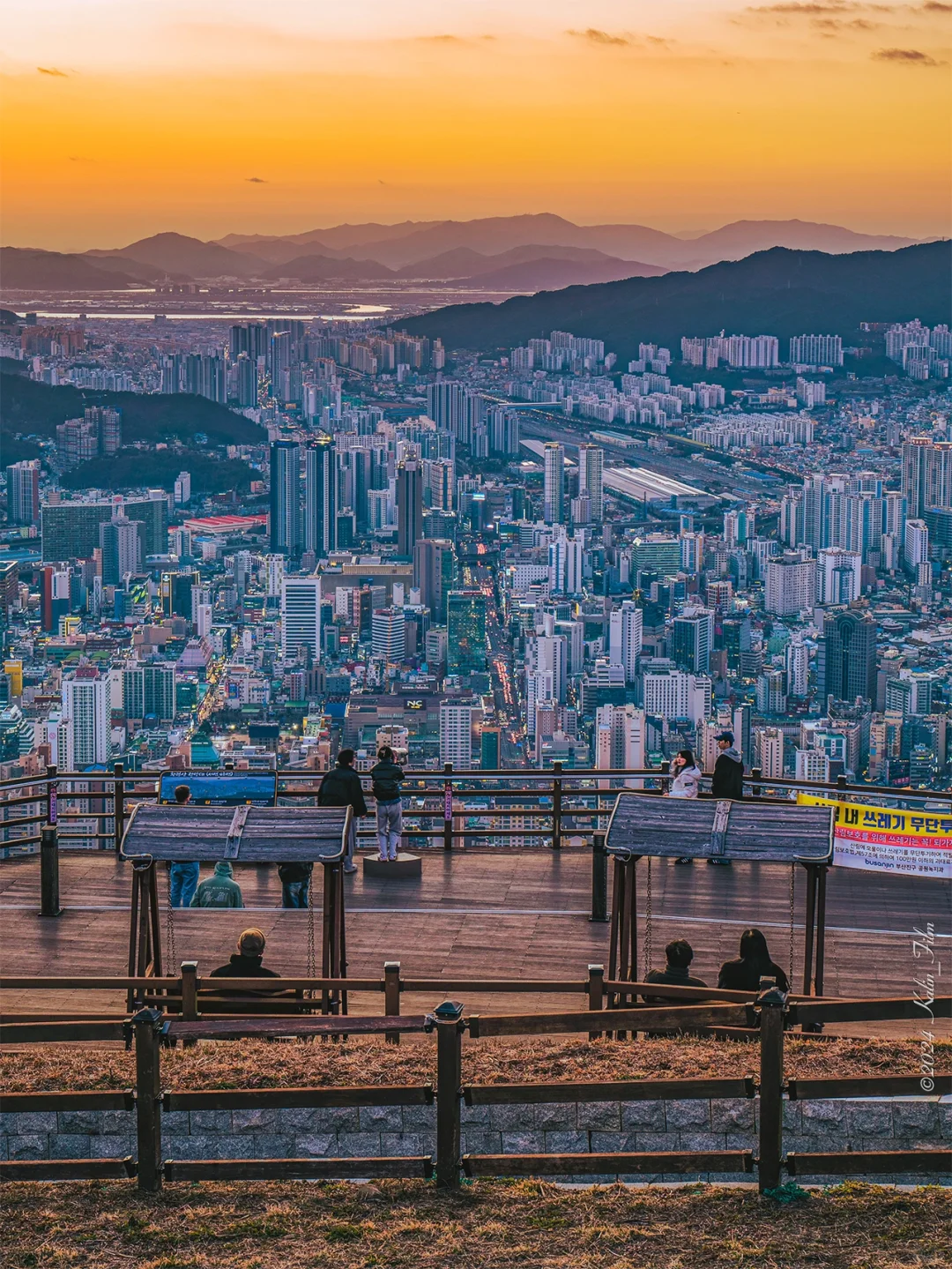 Busan/Jeju-Busan Night View 🌃｜Hwangnyeongsan Observation Deck & Beacon Tower