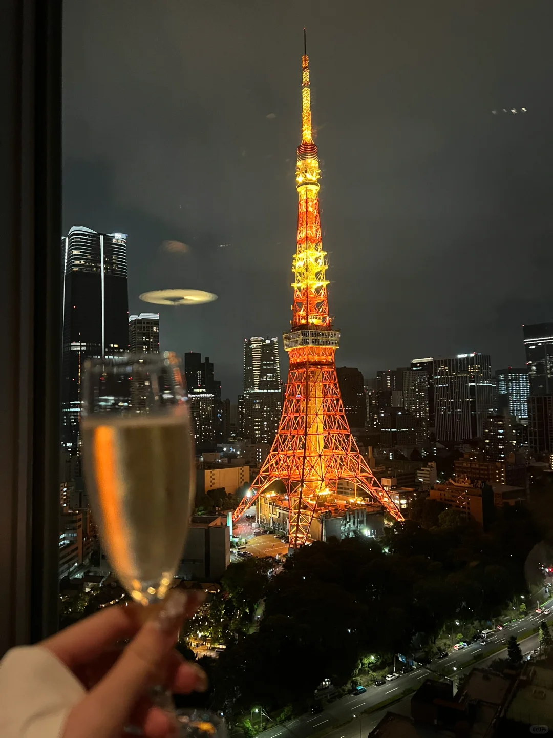 Tokyo-The prince park tower tokyo hotel, free use of all drinks in the lounge on the 32nd floor