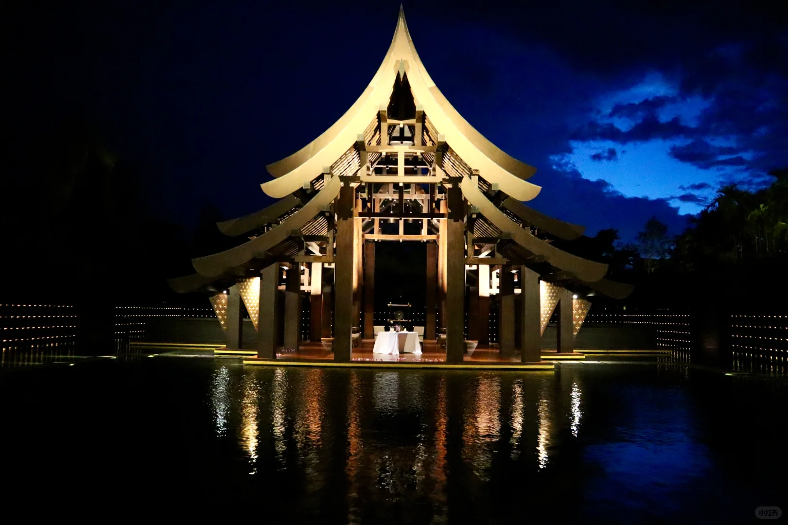 Krabi-The Ritz-Carlton🏨, Krabi, a hotel that embodies luxury and refinement