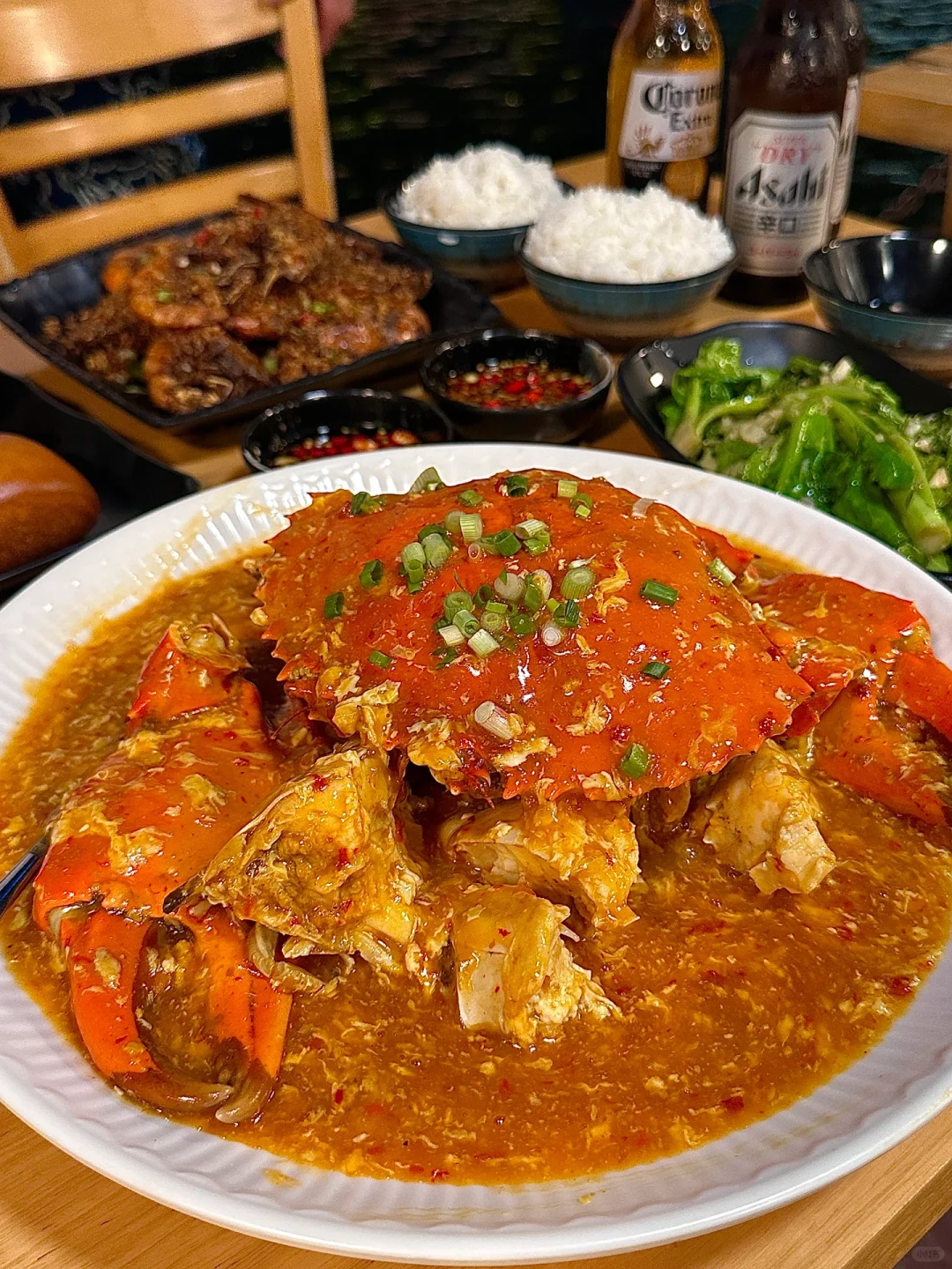 Singapore-When traveling to Singapore?️, you must visit the seafood restaurants at Boat Quay