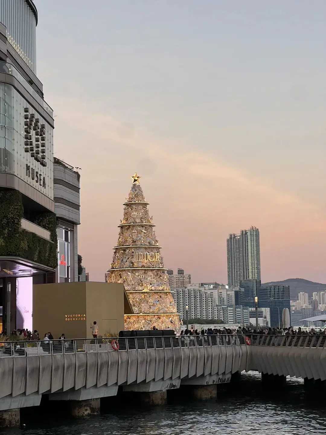 Hong kong-Hong Kong city walking tour, like a perfectly assembled Lego toy