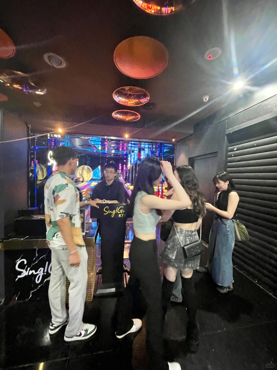 Taiwan-ATT 4 FUN, a gathering place for young people's nightlife in Taipei