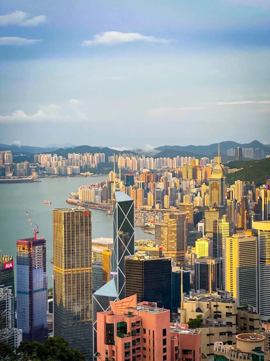 Hong kong-If you haven’t seen the night view of Victoria Harbour, you haven’t been to Hong Kong!