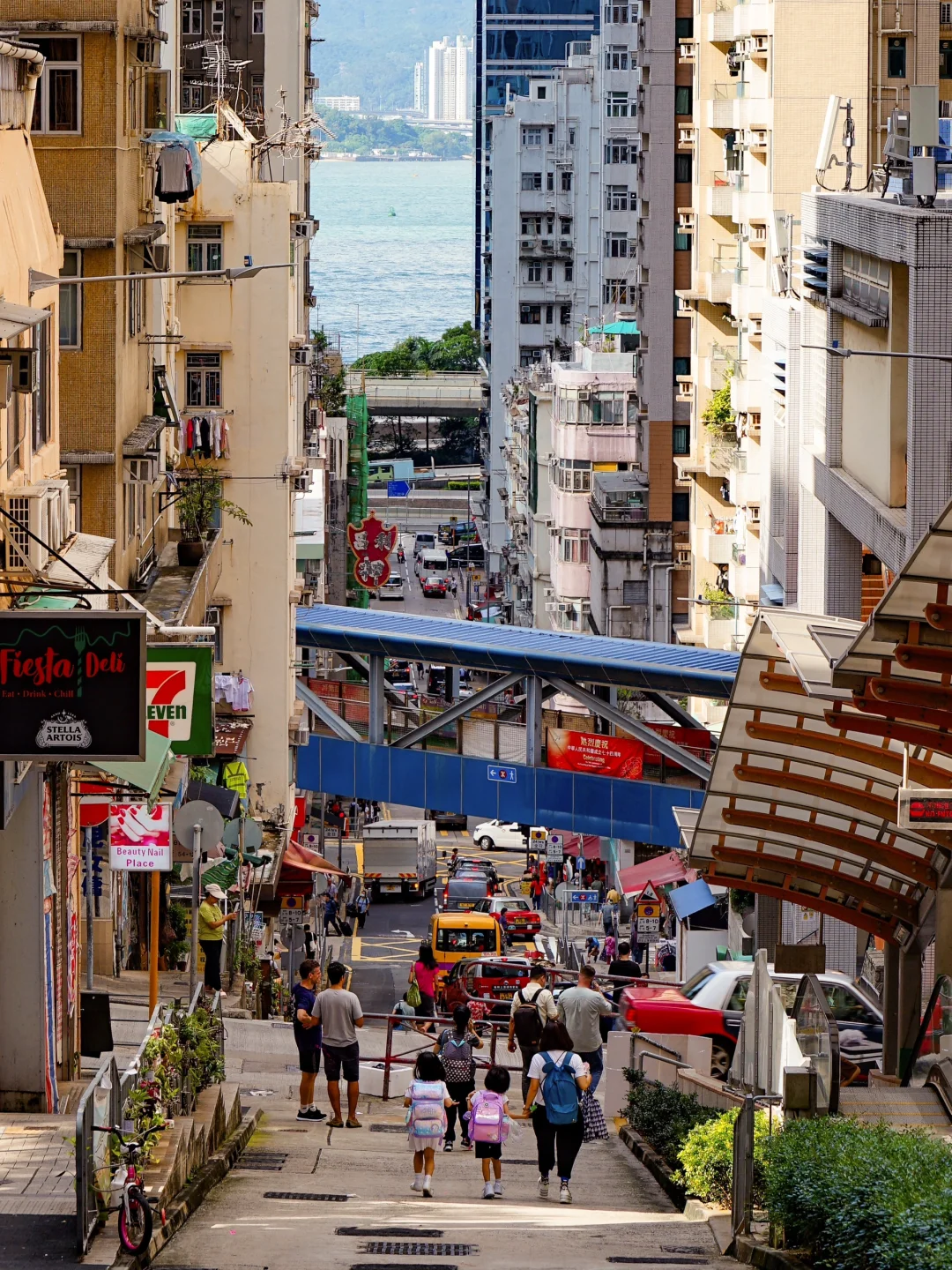 Hong kong-Romantic island trip in Sai Wan, witness the encounter between sunset and island