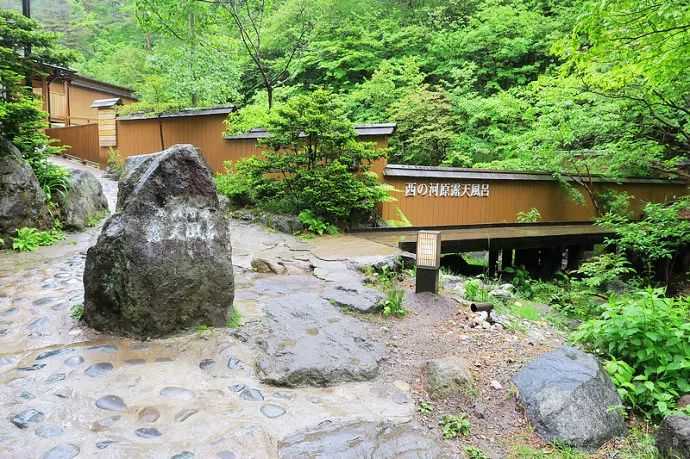 Sapporo/Hokkaido-You must know about the 20 most popular hot spring spots in Japan for Hokkaido people!