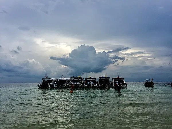 Phuket-The story of Ah Sheng, a tour guide in Phuket, a heavy history of Chinese in Thailand