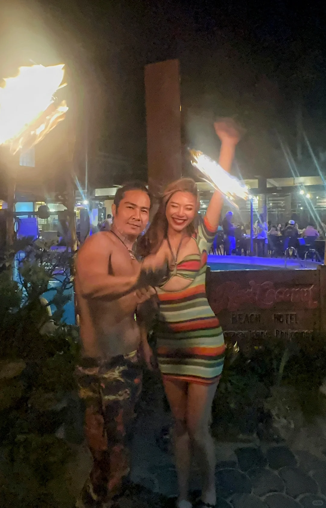 Boracay-Red Coconut Restaurant in Boracay, with live fire performances at night