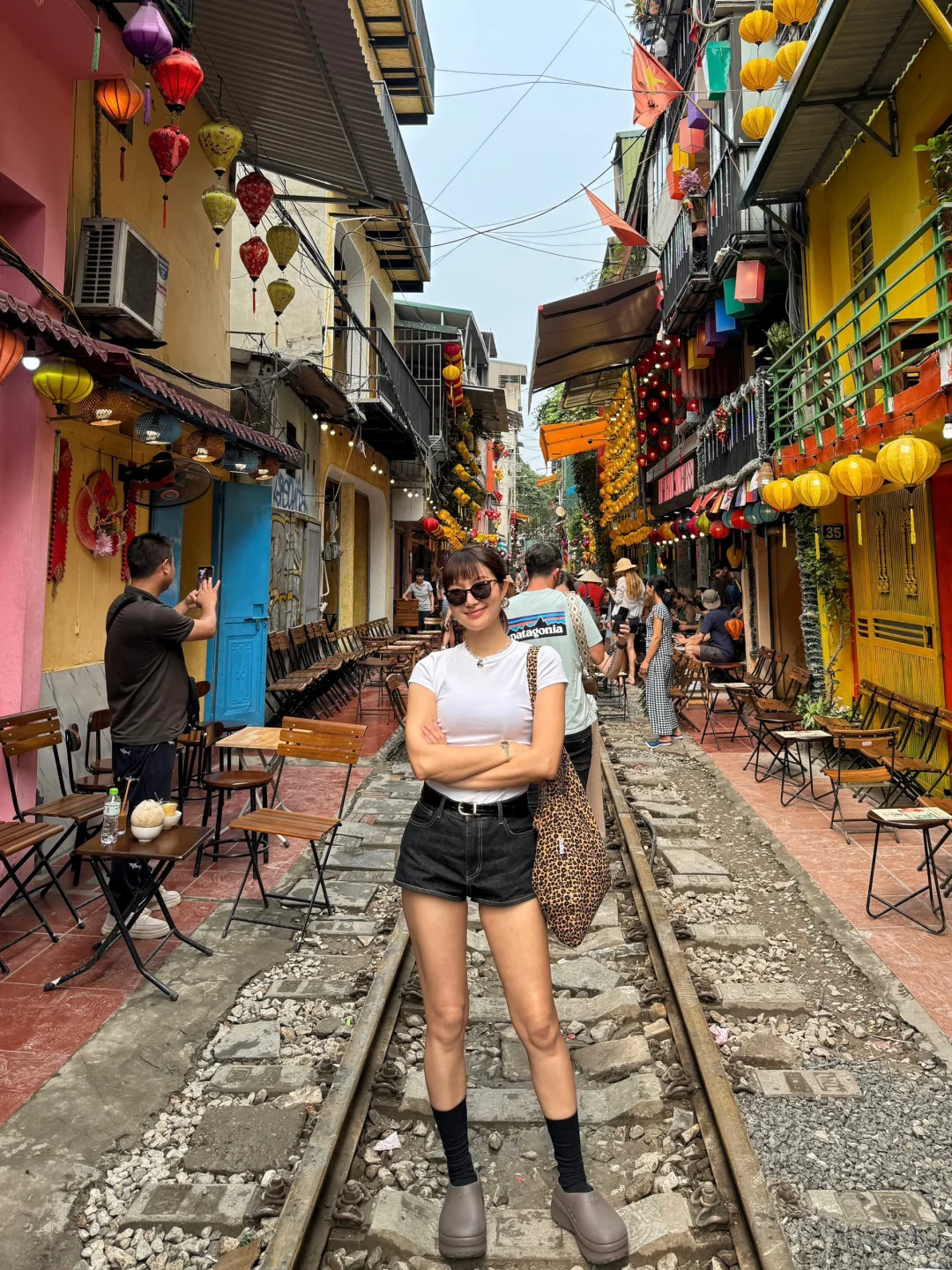 Hanoi-🚂Check-in at Hanoi Train Street in Vietnam✌🏼 (with train timetable)