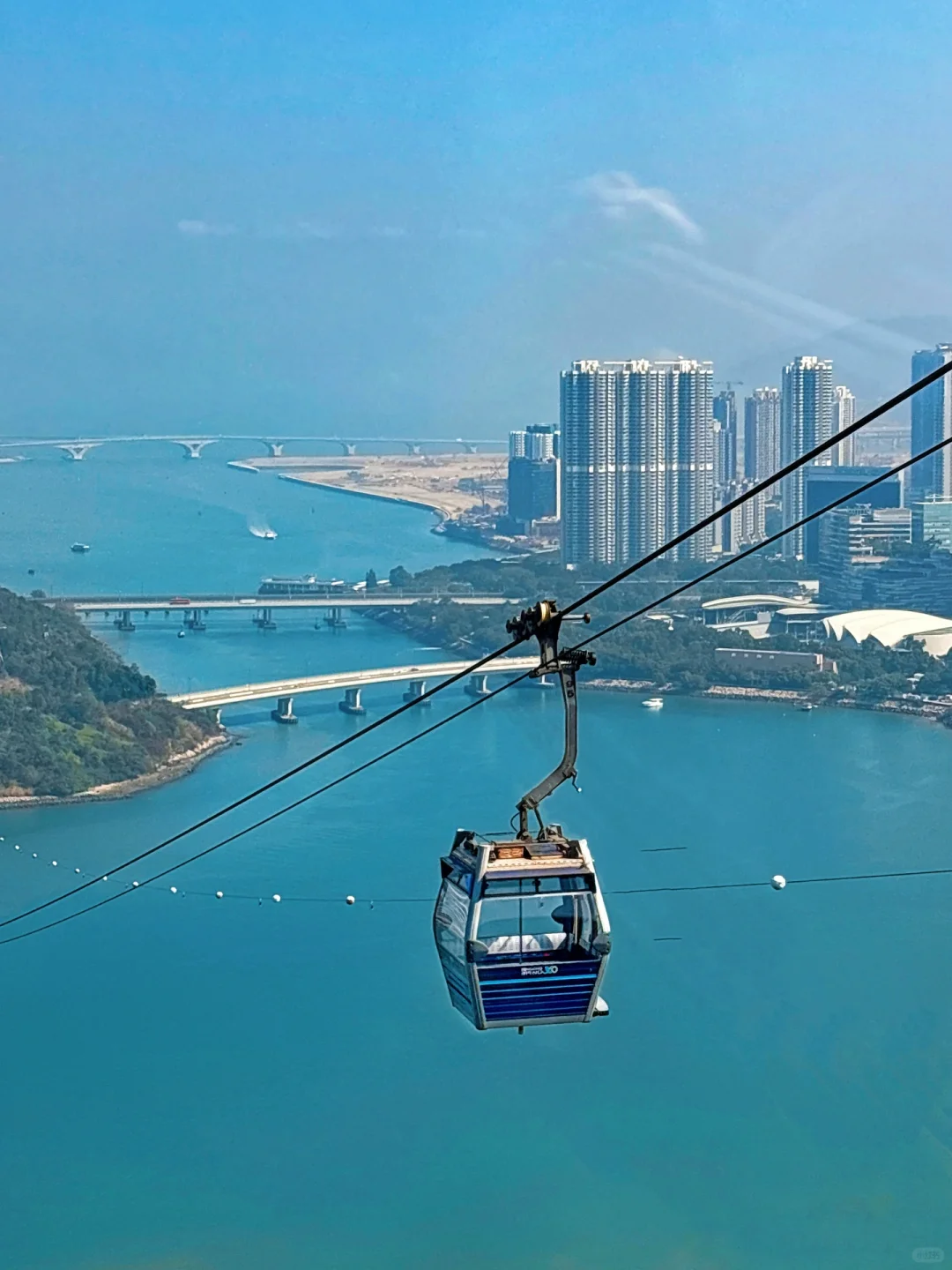 Hong kong-Traveling in Hong Kong, sunset drive to the seaside and isolated fishing village