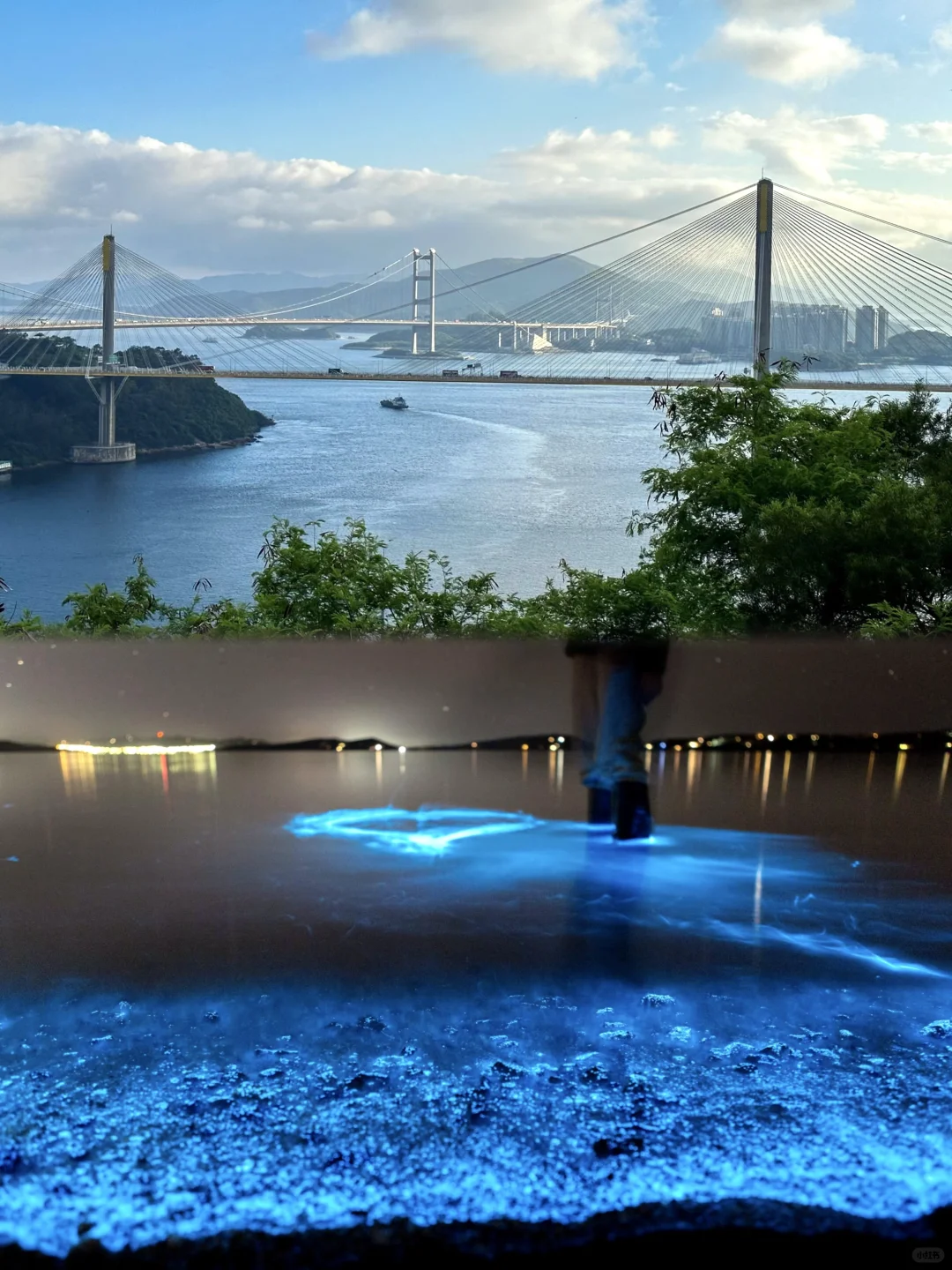 Hong kong-Hong Kong Ting Kau Beach💧, see the luminous blue tears of the sea