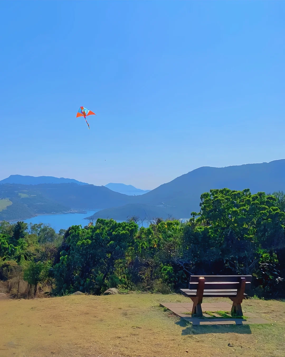 Hong kong-Hong Kong's romance is half about the sea, a place for spiritual healing