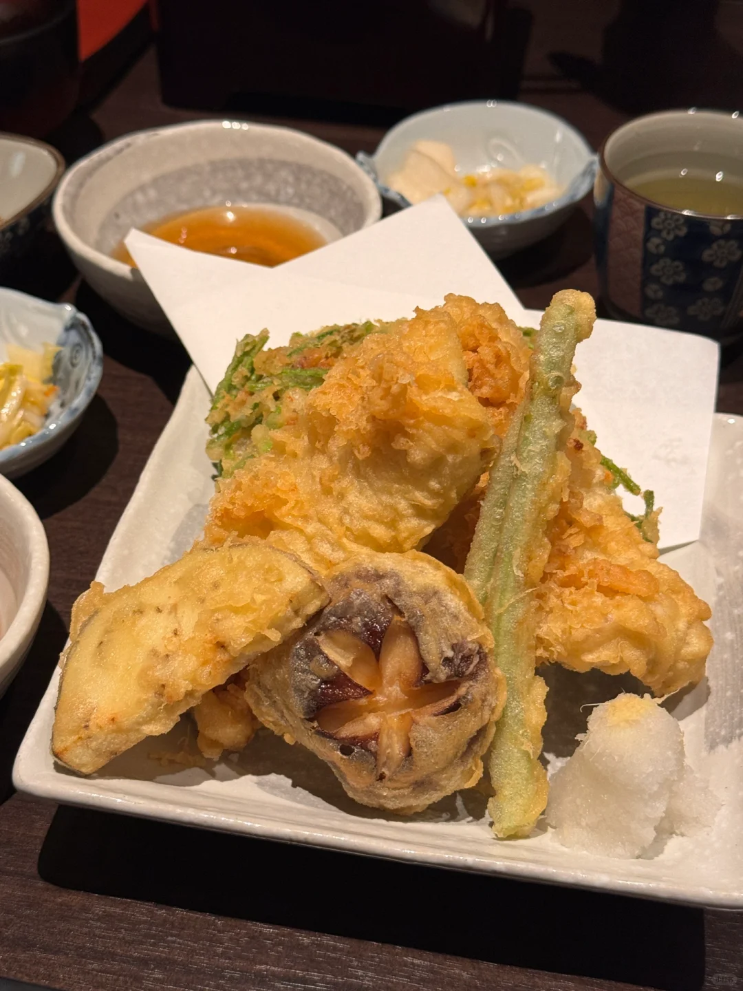 Taiwan-I found the best eel rice in Taipei at the century-old Yu Zhuang Restaurant!