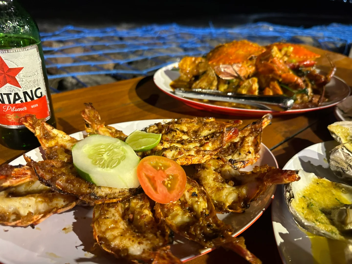 Bali-Warung happy gen seafood restaurant, the best seafood food stall in Bali