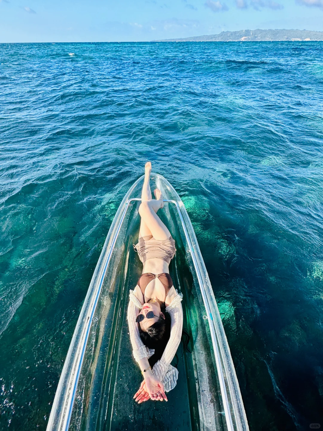 Boracay-Diniwid Beach in Boracay, the most transparent water in the Philippines