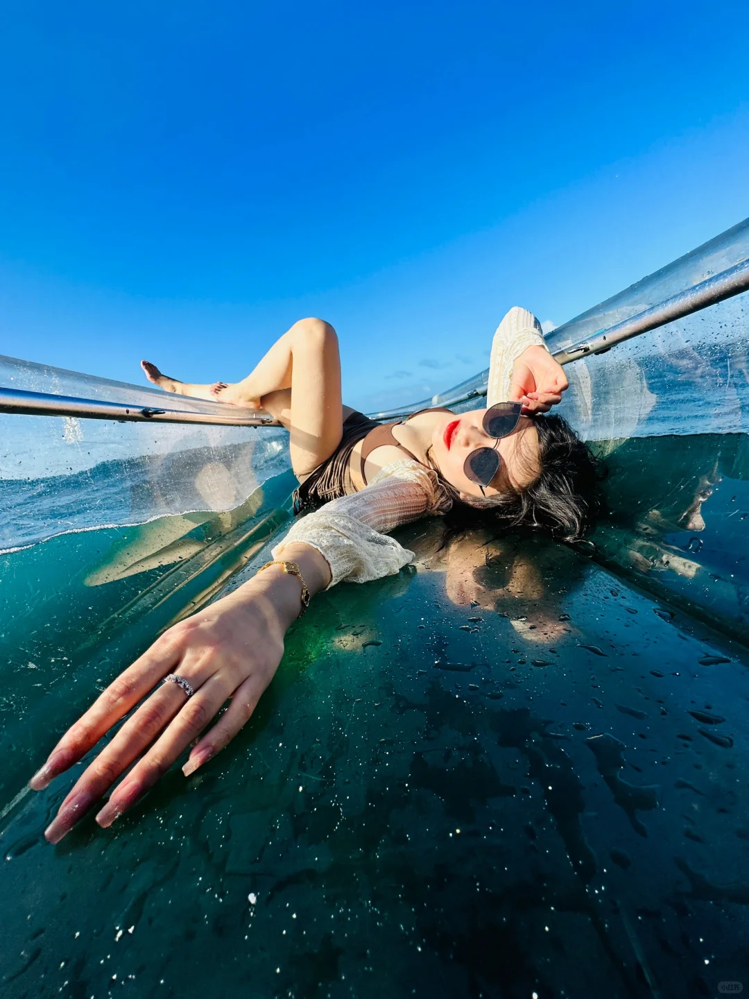 Boracay-Diniwid Beach in Boracay, the most transparent water in the Philippines