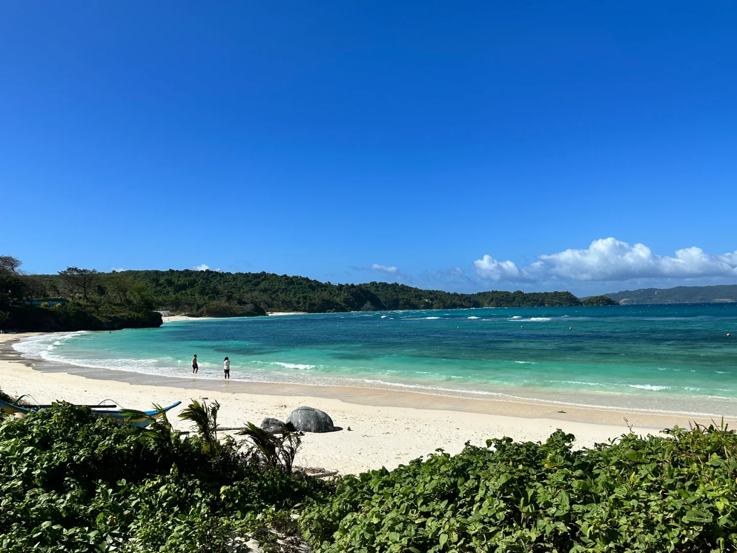 Boracay-Diniwid Beach in Boracay, the most transparent water in the Philippines