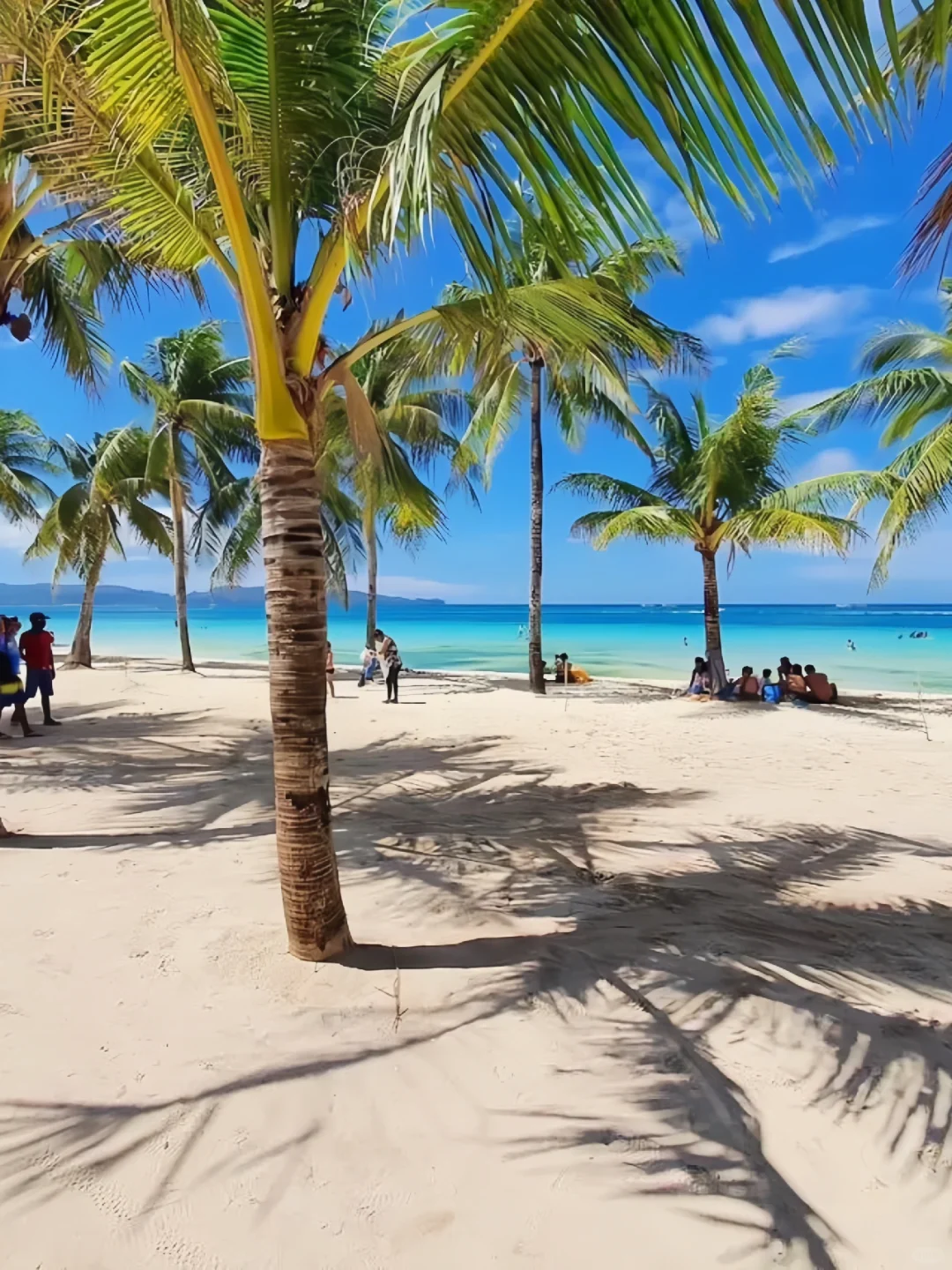 Boracay-Check in at Boracay White Beach, a great summer vacation destination for kids