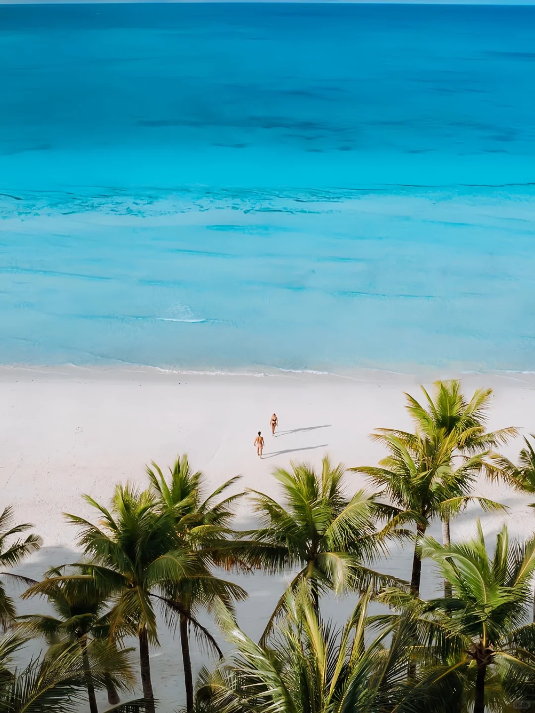 Boracay-Check in at Boracay White Beach, a great summer vacation destination for kids