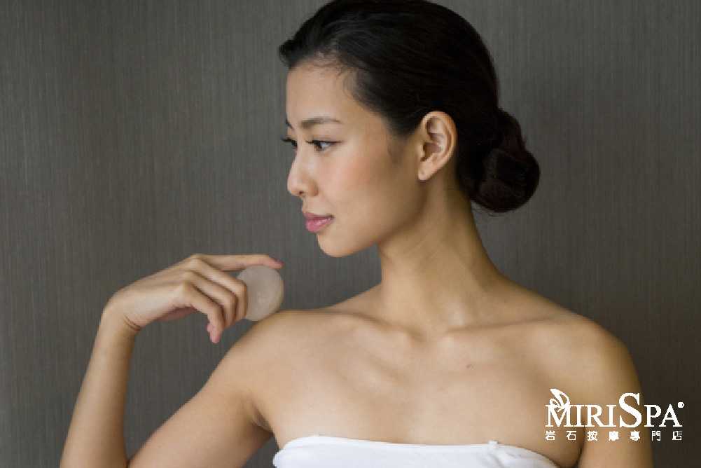 Hong kong-MirisSpa Rock Massage Specialty Shop, Hong Kong's first rock salt hot stone body massage