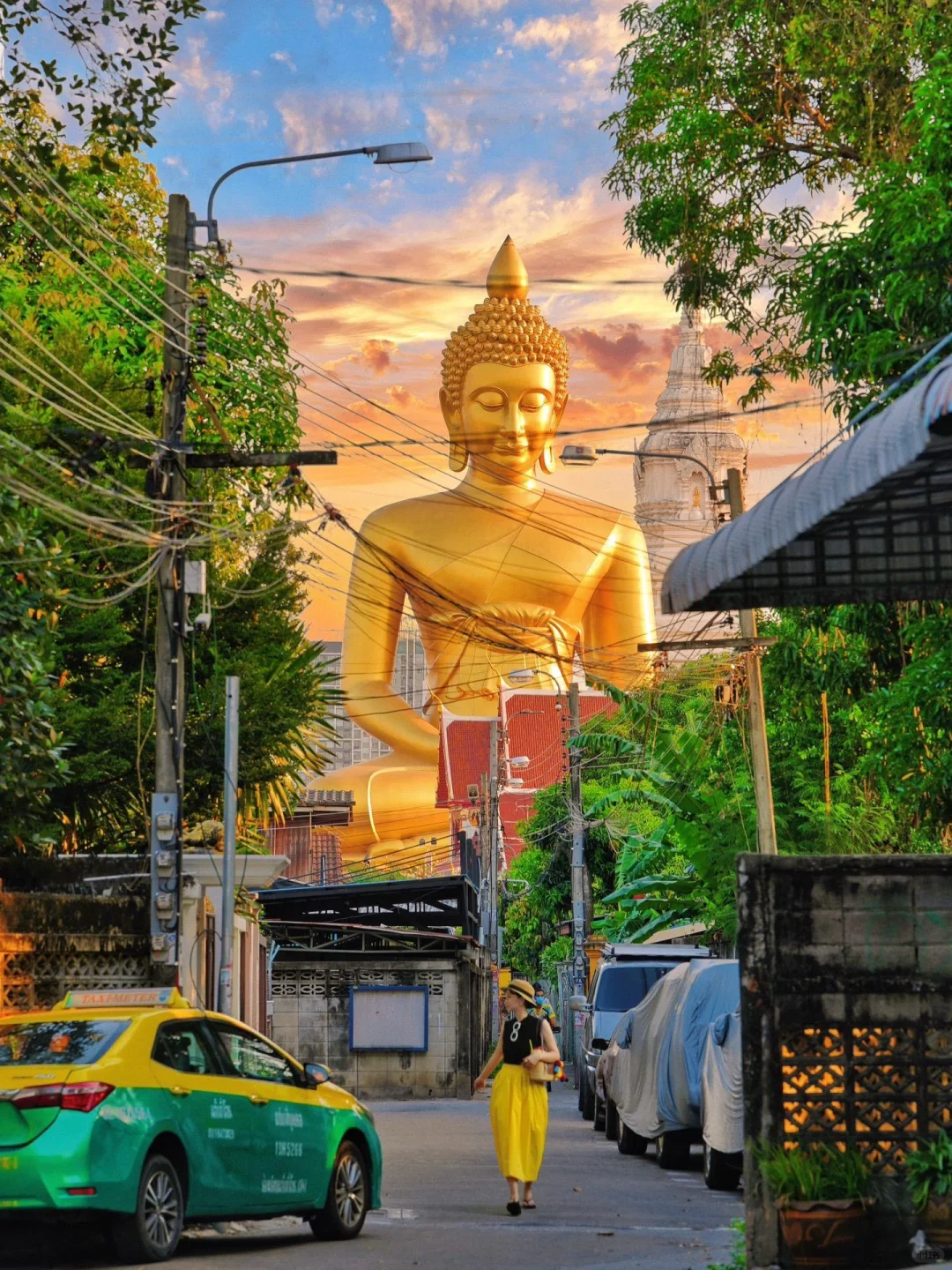 Bangkok-Grand Palace and Wat Phra Kaew?, Floating Market and Ancient Siam Experience