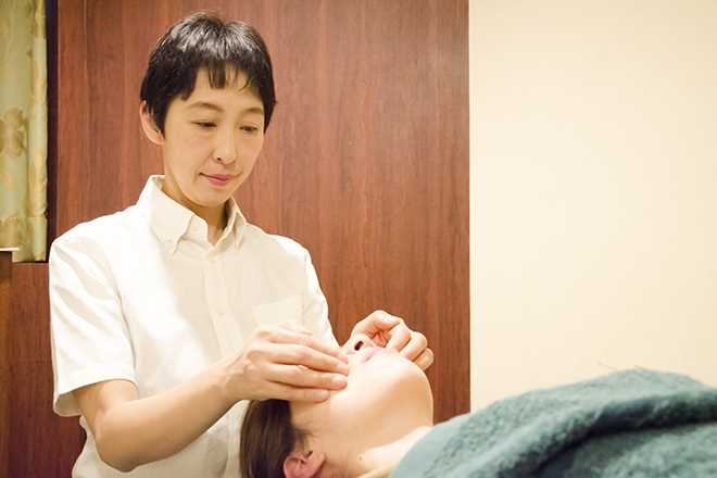 Tokyo-Cure Therapia Ogikubo Nakadori Branch, providing customized acupuncture treatments