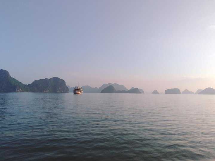 Hanoi-Traveling in Vietnam, 10 records of taking the elders to Hanoi and Halong Bay