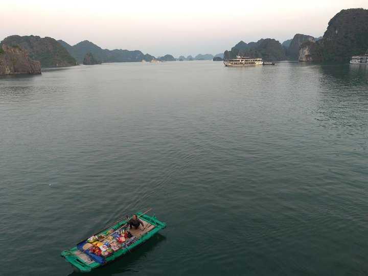 Hanoi-Traveling in Vietnam, 10 records of taking the elders to Hanoi and Halong Bay