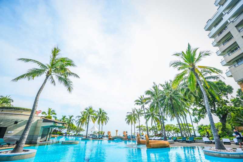 Hua Hin-The most popular Hilton Hotel in Hua Hin town center, with beautiful swimming pool