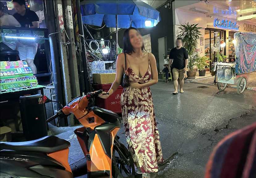 Bangkok-Bangkok's erotic nightlife, ⚠️analysis of consumption in the three major red light districts