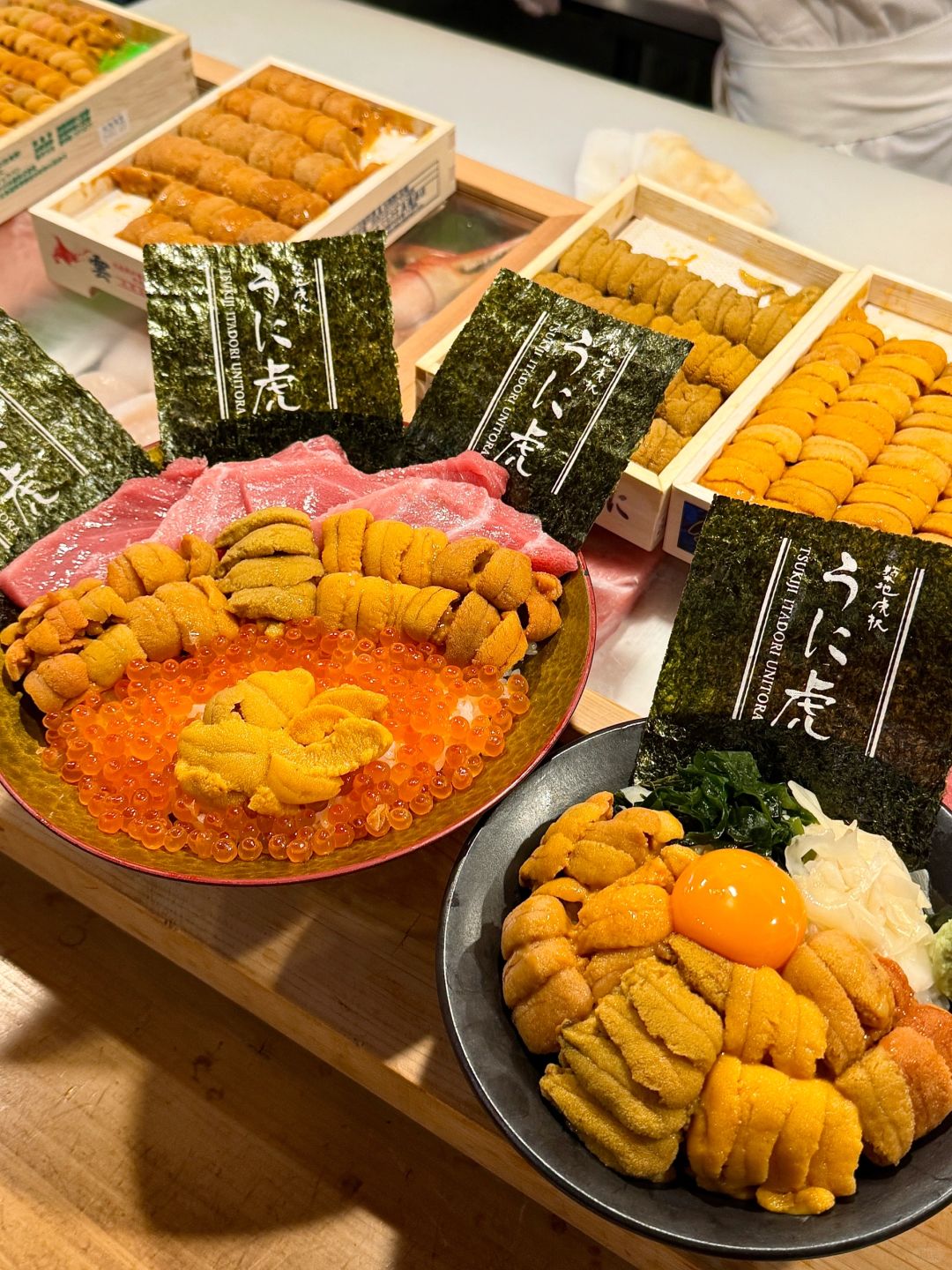 Tokyo-Tsukiji Unitora Nakadori Branch, Tokyo Tsukiji Sea Urchin Seafood Rice Bowl