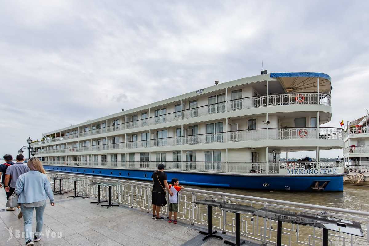 Ho Chi Minh-Mekong Delta Tour from Ho Chi Minh, Hand-cranked Boats, Cruise Ships, Floating Houses