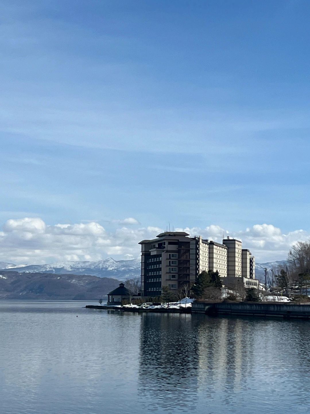 Sapporo/Hokkaido-At the Lake Toyako Hotel in Hokkaido♨️, each room has its own open-air hot spring