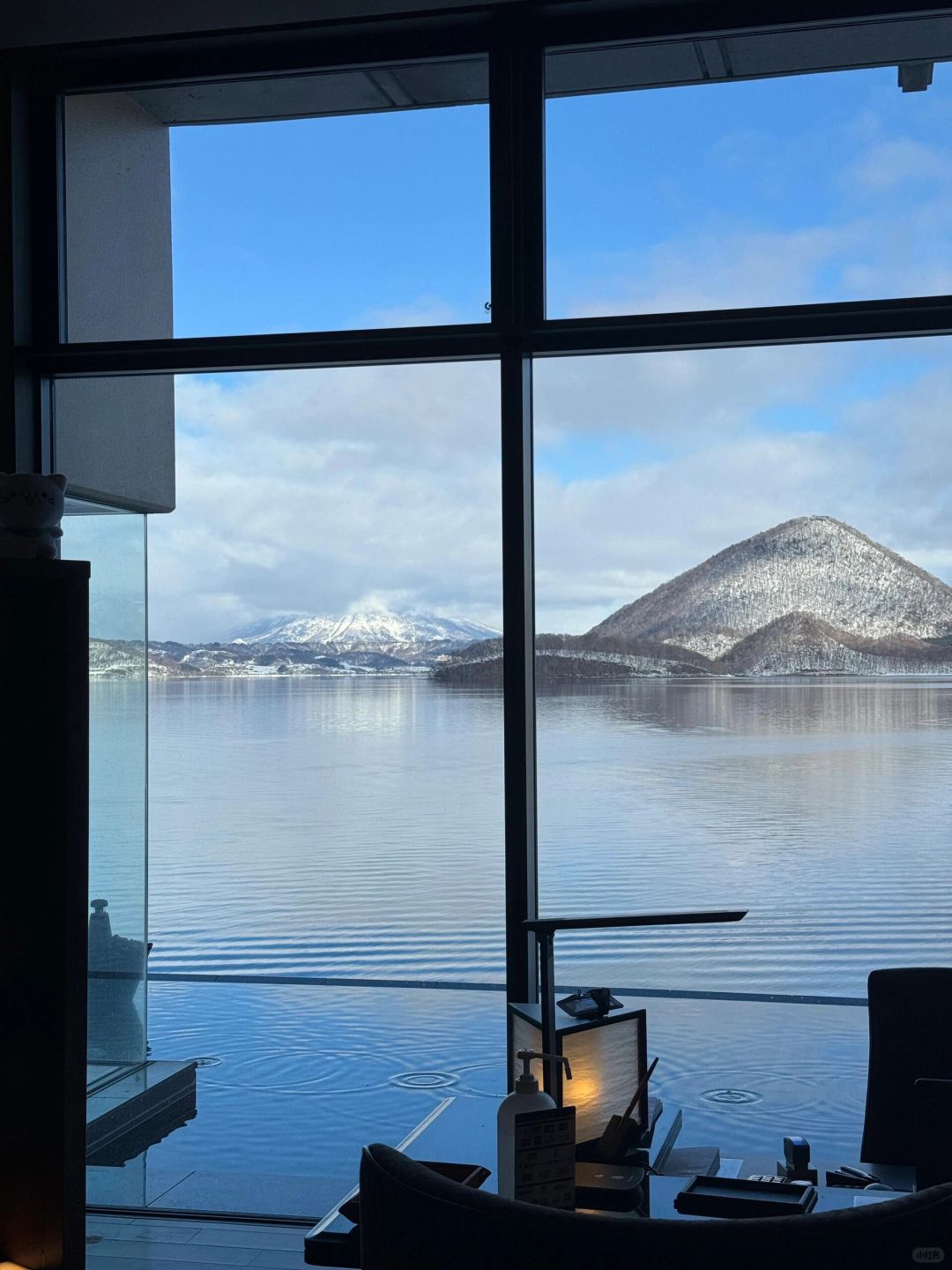 Sapporo/Hokkaido-At the Lake Toyako Hotel in Hokkaido♨️, each room has its own open-air hot spring