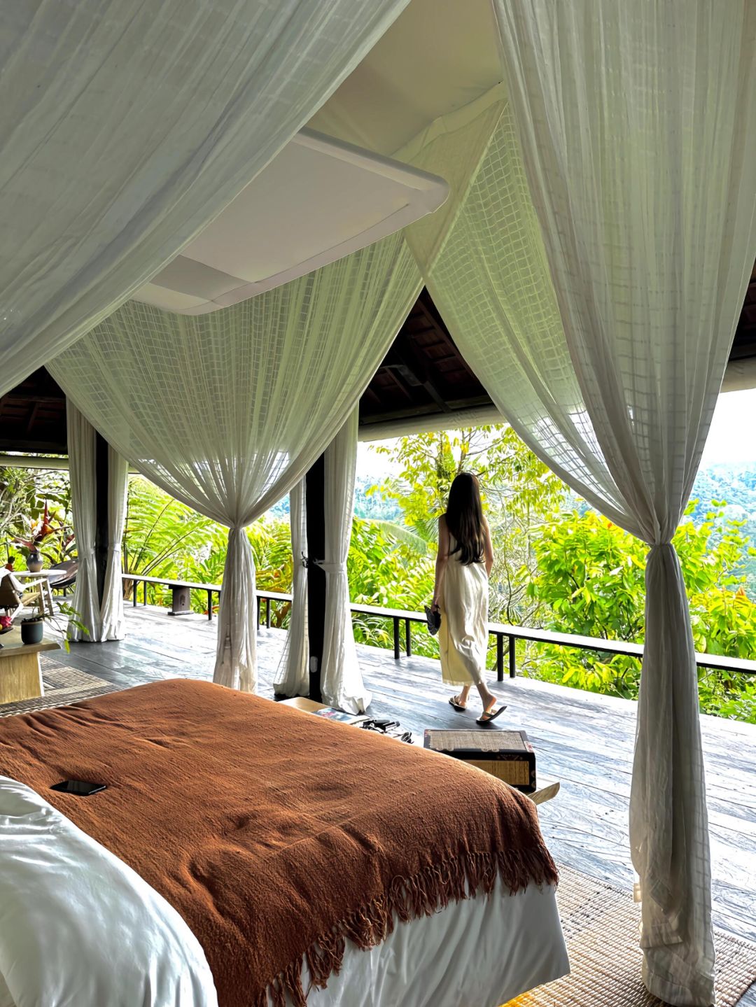 Bali-Banyan Tree Resort Bali?️, do you want to experience the feeling of having sex in the primeval forest?