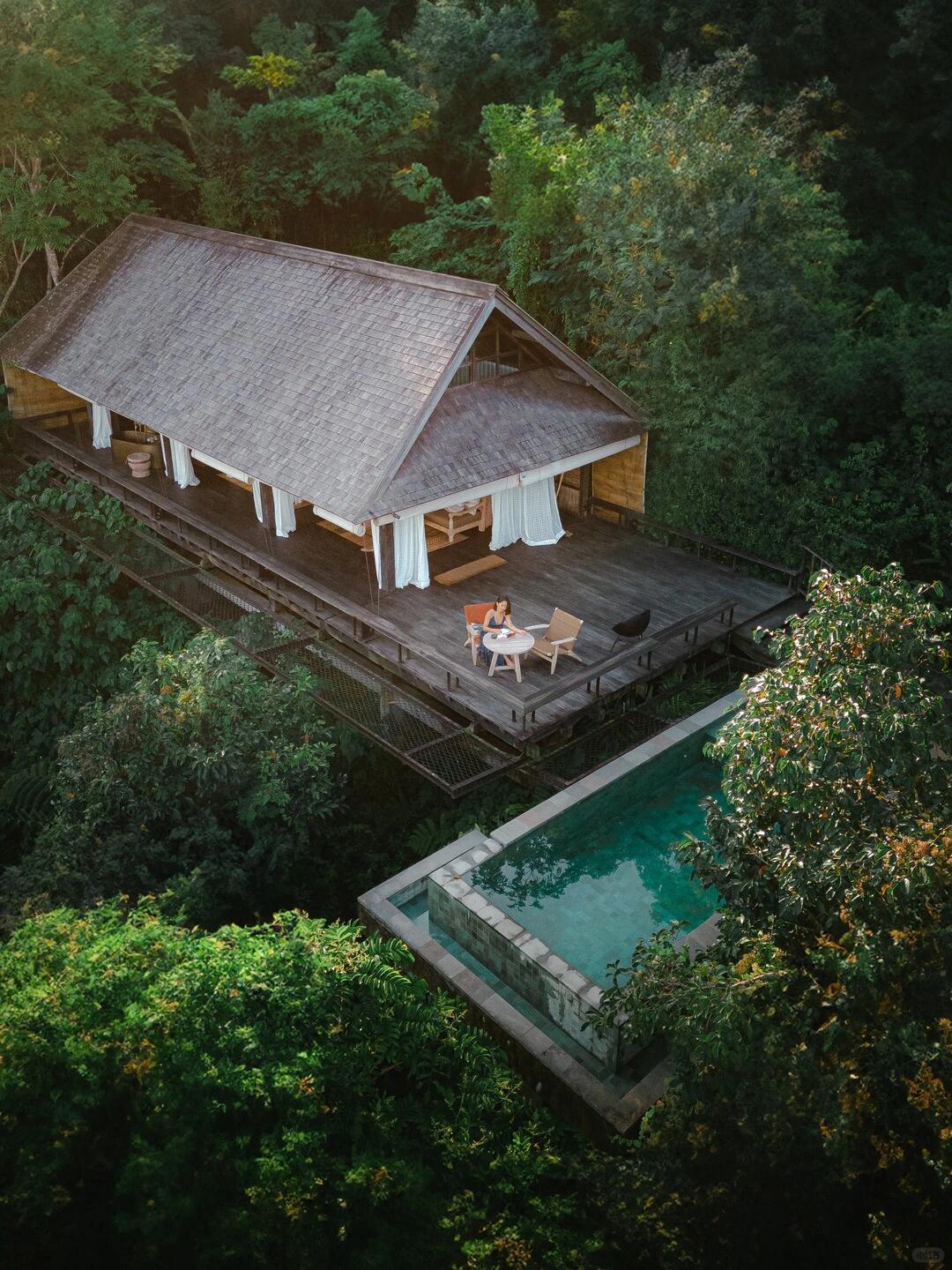 Bali-Banyan Tree Resort Bali🕵️, do you want to experience the feeling of having sex in the primeval forest?