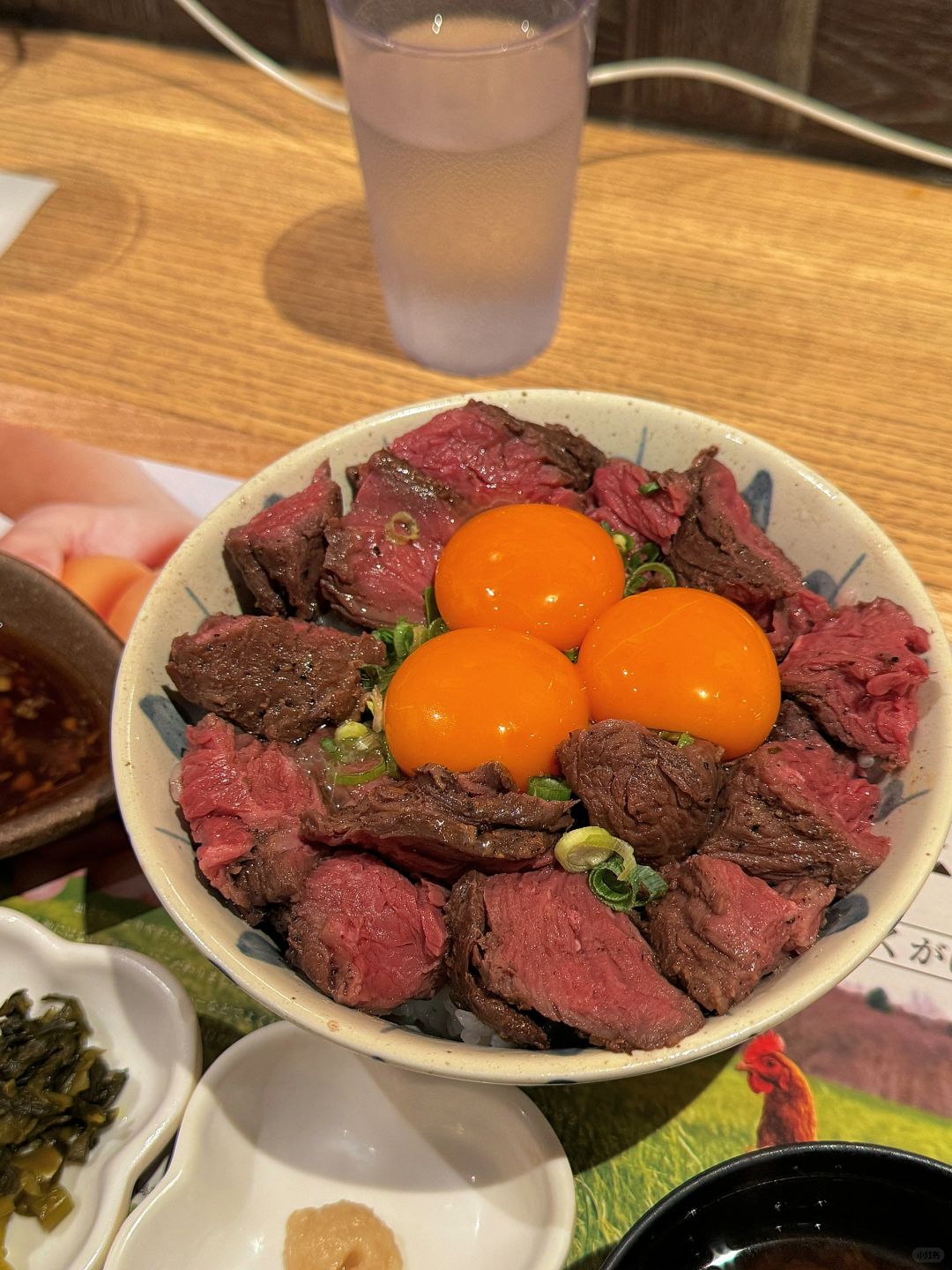 Okinawa-Okinawa Torii and Egg Specialty Restaurant, Recommended Raw Egg Beef Rice Bowl