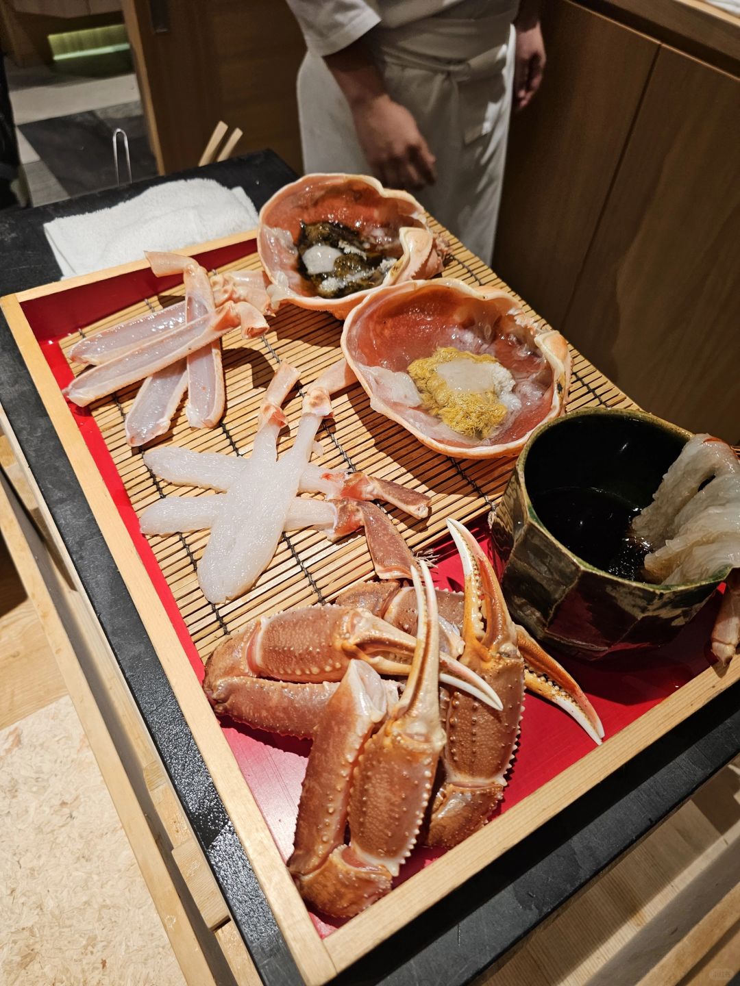 Tokyo-Kanizen, Tokyo's fresh crab restaurant, pays attention to every detail